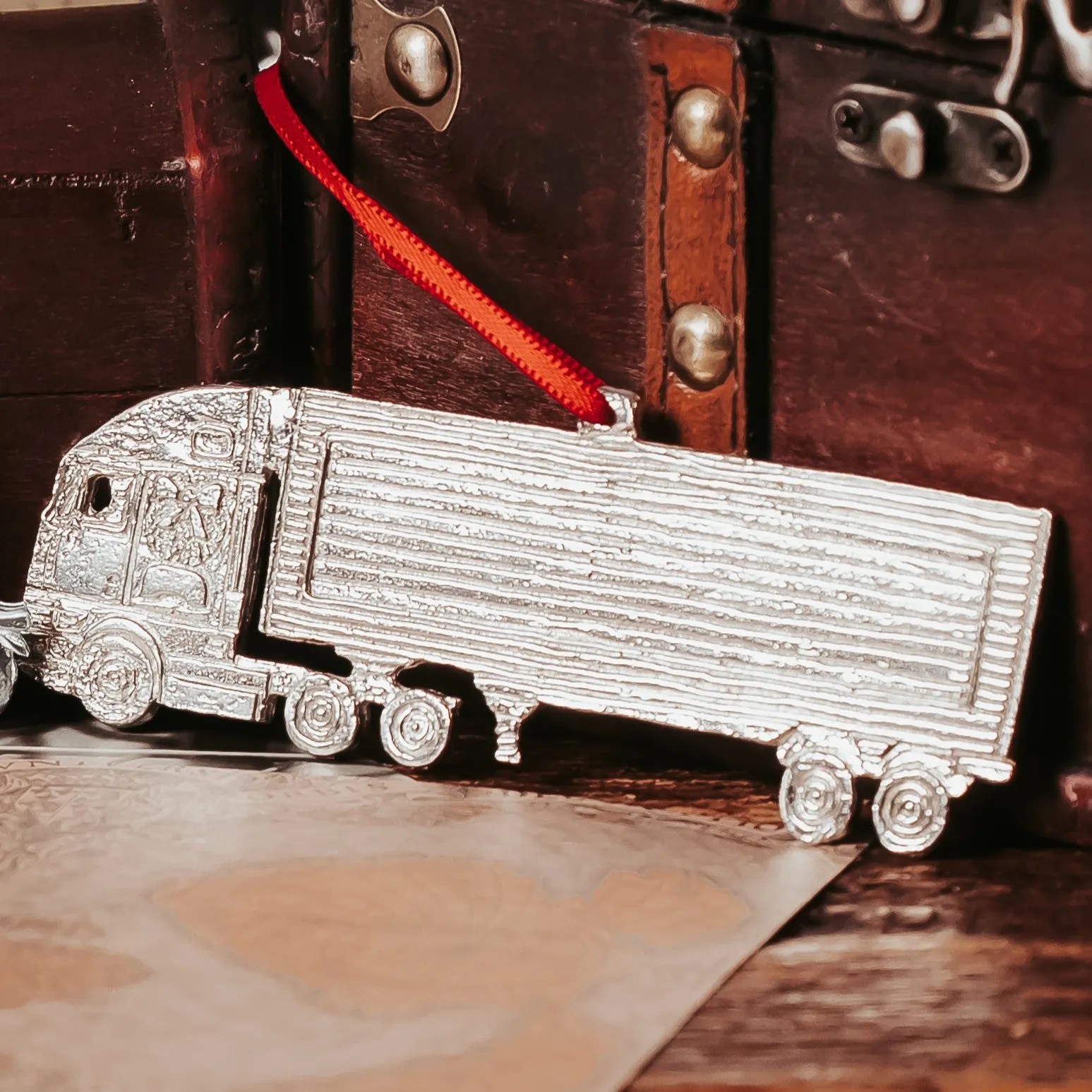 18 Wheeler Truck and Trailer - Semi Truck Ornament