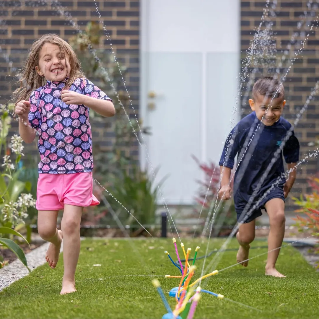 Go Play! Wigglin Waters Sprinklers Activity