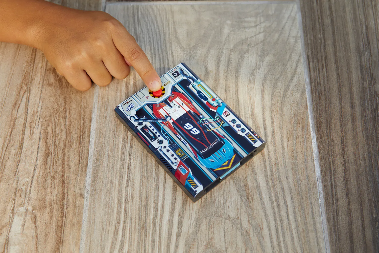 Luki Lab® Fast 2 Flat Card Racers™